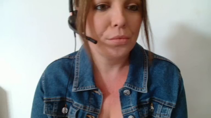 CurvyCourtneyUK