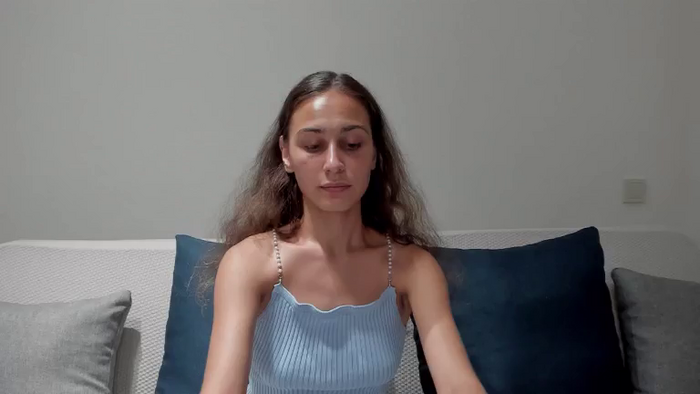 JuliaMoore18