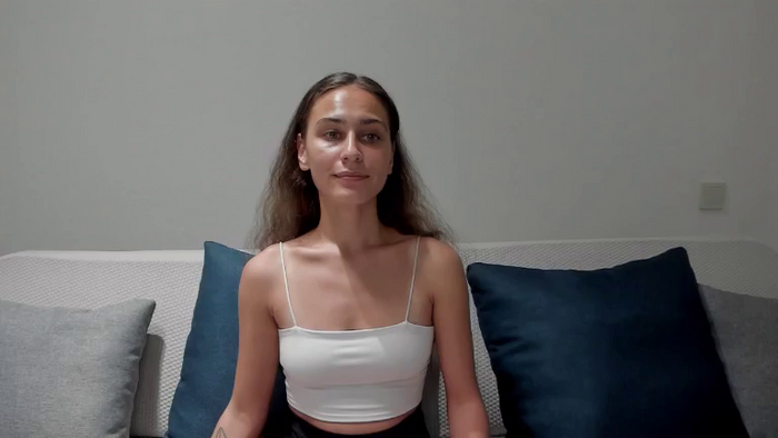 JuliaMoore18