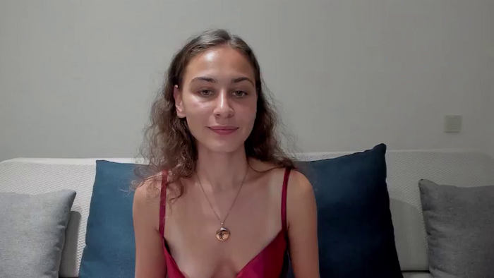 JuliaMoore18