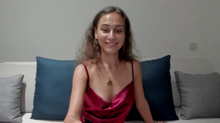 JuliaMoore18