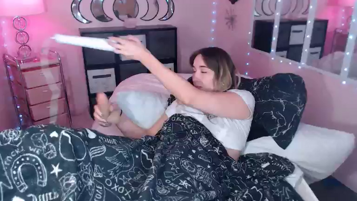 Lacey_Prescott