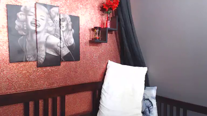 MariahMonroe