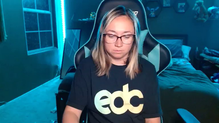 SkyJonesXO