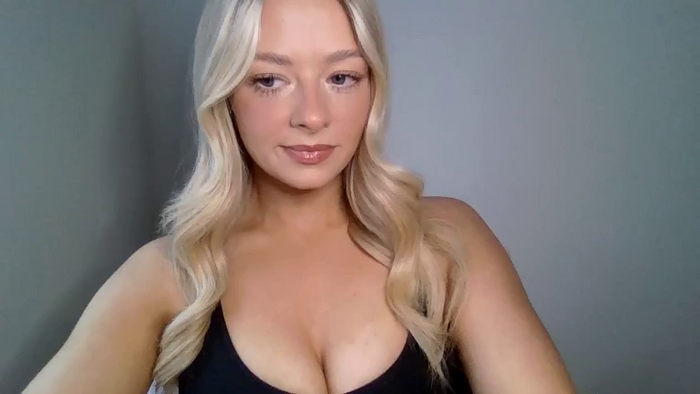 X_Zoey_UK