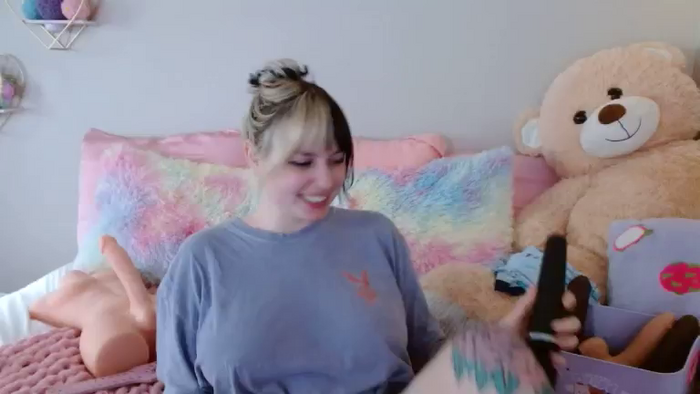 Angelina_Glass