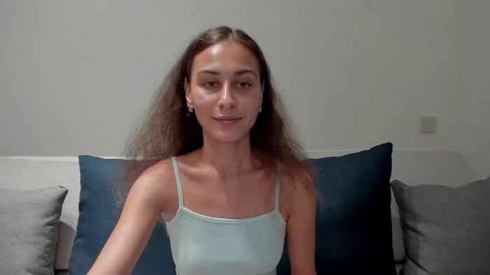 JuliaMoore18