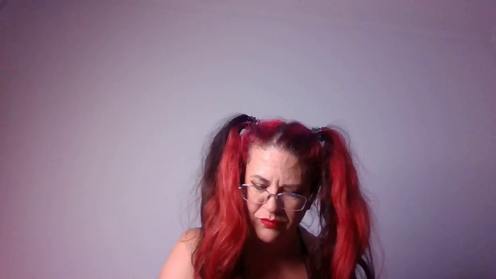 KinkyCorina