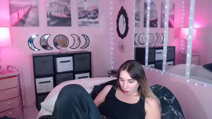 Lacey_Prescott