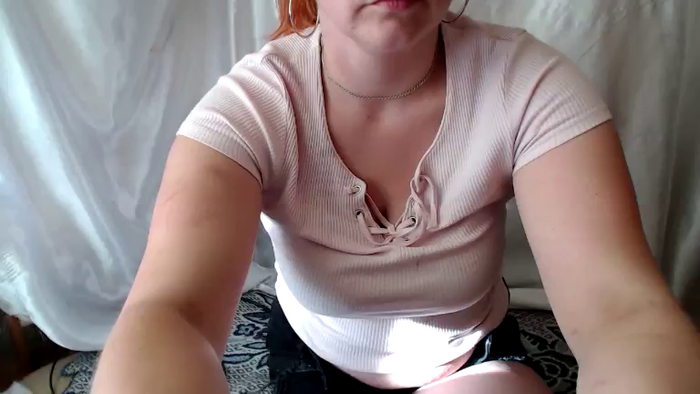 BettyGirlKiss