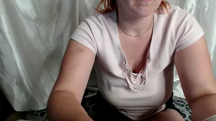BettyGirlKiss