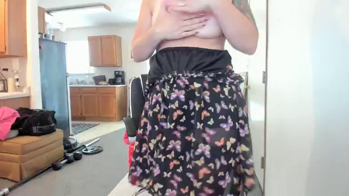 Hottyhousewife18