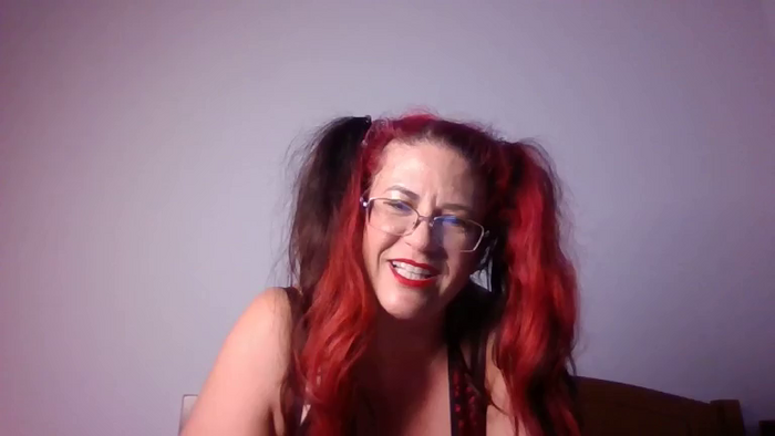 KinkyCorina