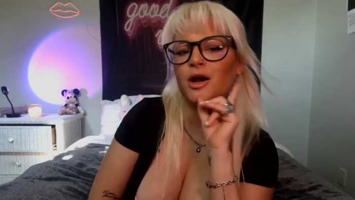 Nicolexxv