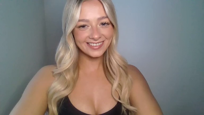 X_Zoey_UK