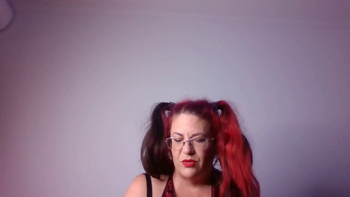 KinkyCorina