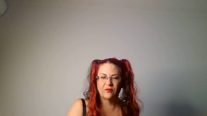 KinkyCorina