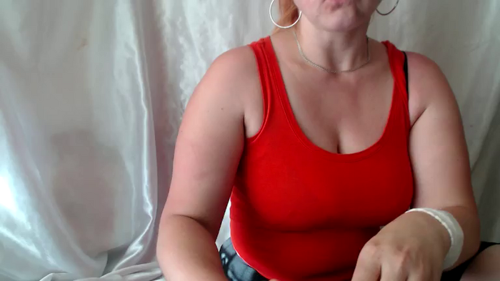 BettyGirlKiss