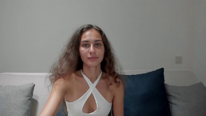 JuliaMoore18