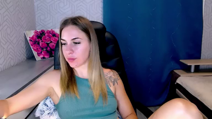 MeganNaughtyy