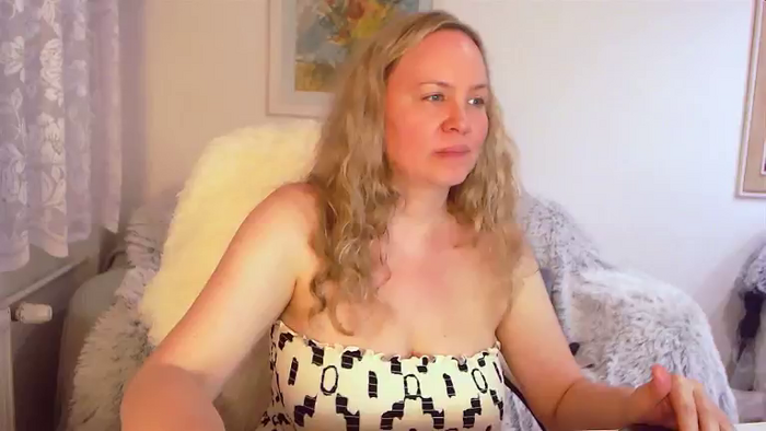 LauraSkyx