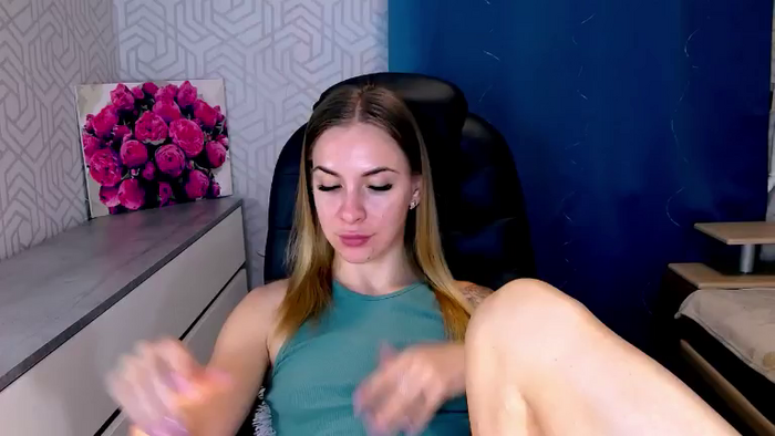 MeganNaughtyy