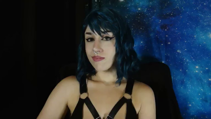 MissVikkiBlue