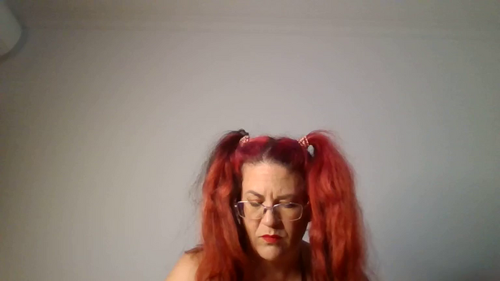 KinkyCorina