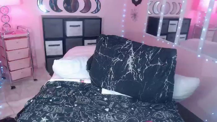 Lacey_Prescott