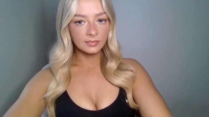 X_Zoey_UK