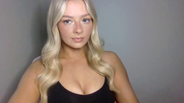X_Zoey_UK