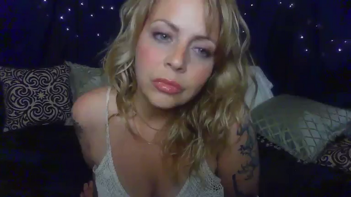 DaisyKnickers