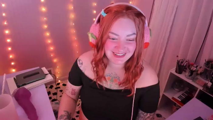 EdenFetishBabe