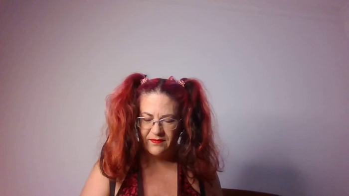 KinkyCorina