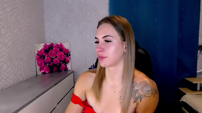 MeganNaughtyy