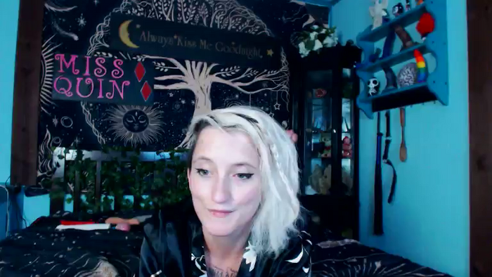 MissQuinCam