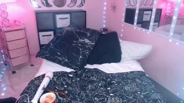 Lacey_Prescott