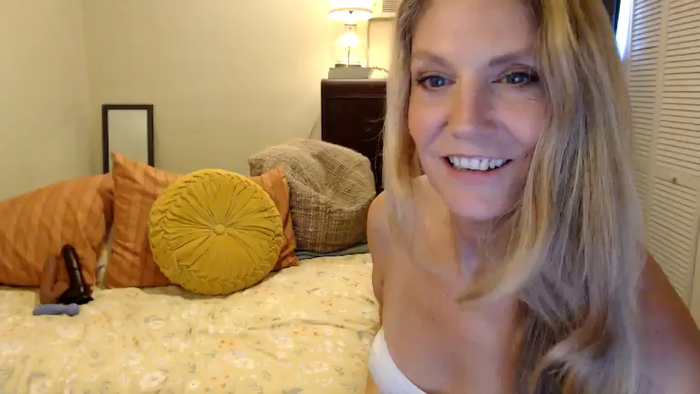 SweetCougarCandy