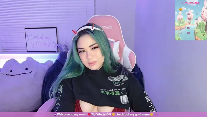 Couchwaifu