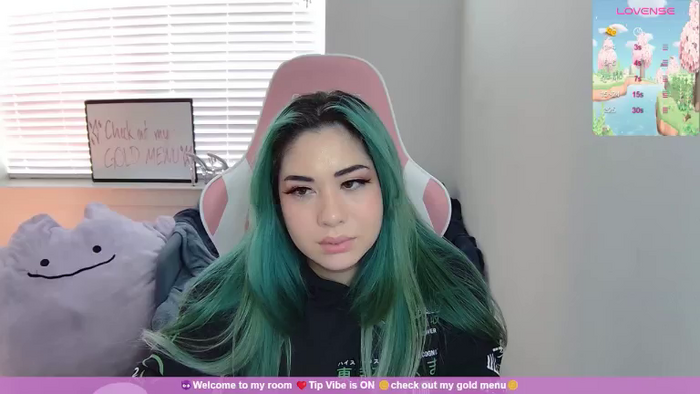 Couchwaifu