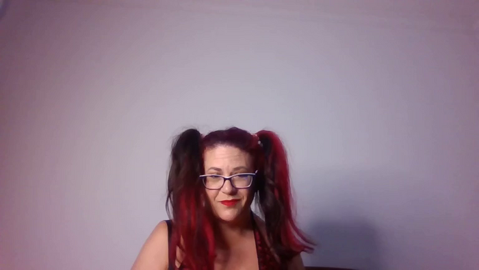 KinkyCorina