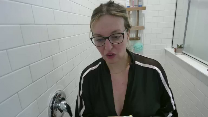 AlisonHomeAlone