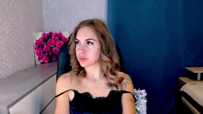 MeganNaughtyy