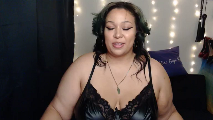 SuccubusMissGigiFox