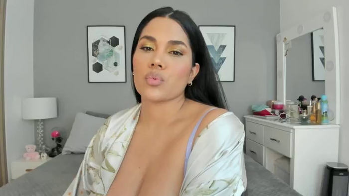 jessicasexyylatin