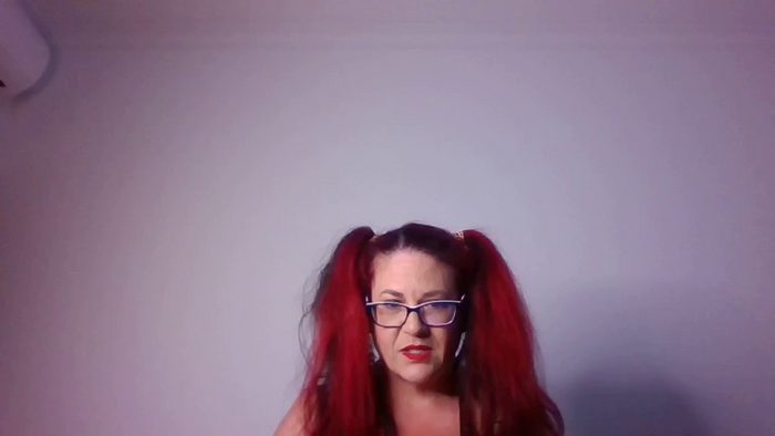KinkyCorina