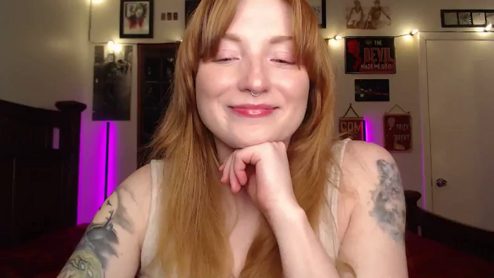 EmmaSubmissive