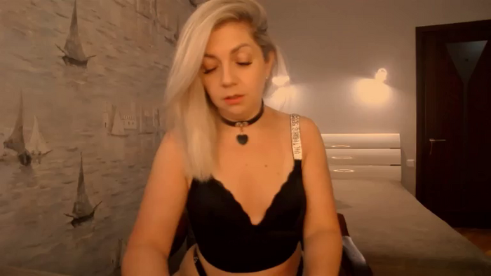 Nichole_Hill