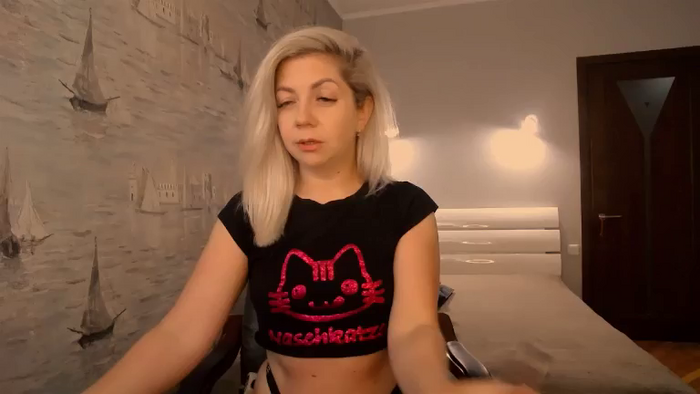Nichole_Hill