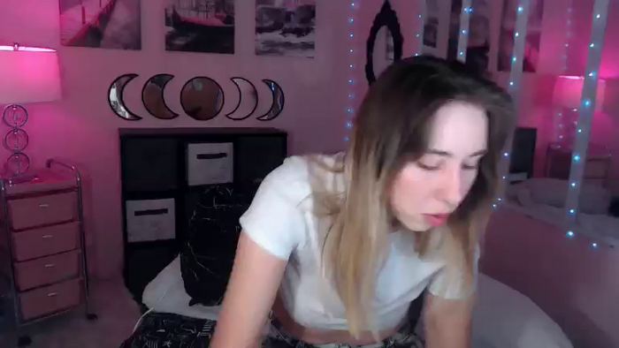 Lacey_Prescott